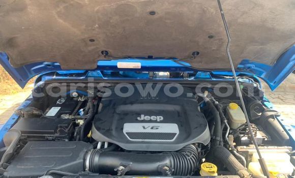 Sayi Na hannu Jeep Wrangler Blue Mota in Cotonou a Benin Sayi Na hannu Jeep Wrangler Blue Mota in Cotonou a Benin