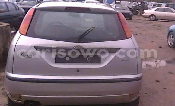 Acheter Occasion Voiture Ford Focus Gris à Porto Novo au Benin Acheter Occasion Voiture Ford Focus Gris à Porto Novo au Benin