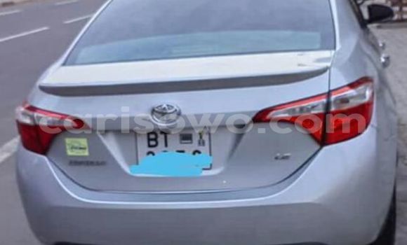 Sayi Na hannu Toyota Corolla II Azurfa Mota in Abomey Calavi a Benin Sayi Na hannu Toyota Corolla II Azurfa Mota in Abomey Calavi a Benin