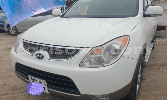 Ra Àlòkù Hyundai Veracruz funfun Ọkọ̀ in Cotonou ni Benin