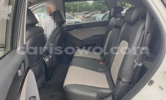 Ra Àlòkù Hyundai Veracruz funfun Ọkọ̀ in Cotonou ni Benin Ra Àlòkù Hyundai Veracruz funfun Ọkọ̀ in Cotonou ni Benin