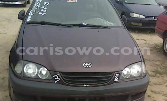 Acheter Occasion Voiture Toyota Avensis Rouge à Porto Novo au Benin Acheter Occasion Voiture Toyota Avensis Rouge à Porto Novo au Benin