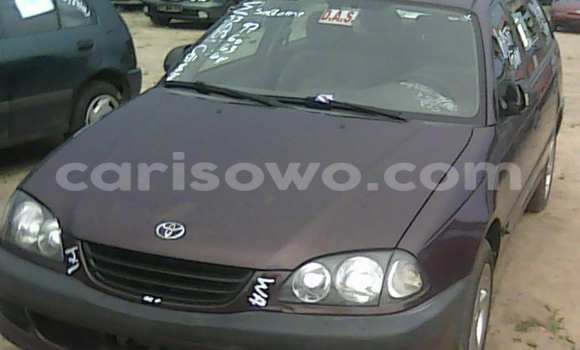 Acheter Occasion Voiture Toyota Avensis Rouge à Porto Novo, Benin Acheter Occasion Voiture Toyota Avensis Rouge à Porto Novo, Benin