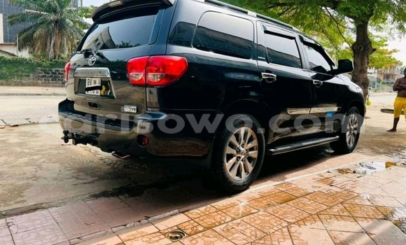 Sayi Na hannu Toyota Sequoia Black Mota in Cotonou a Benin