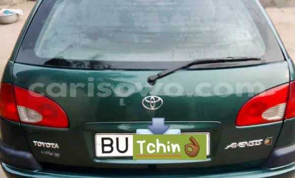 Sayi Na hannu Toyota Avensis Green Mota in Cotonou a Benin