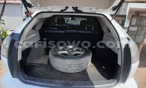 Acheter Occasion Voiture Lexus RX 330 Blanc à Cotonou, Benin Acheter Occasion Voiture Lexus RX 330 Blanc à Cotonou, Benin