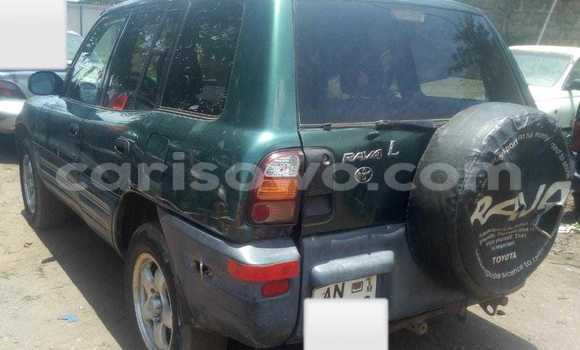 Acheter Occasion Voiture Toyota RAV4 Vert à Cotonou, Benin
