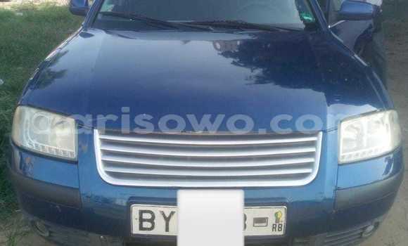 Sayi Na hannu Volkswagen Passat Blue Mota in Cotonou a Benin Sayi Na hannu Volkswagen Passat Blue Mota in Cotonou a Benin