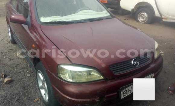 Sayi Na hannu Opel Astra Red Mota in Cotonou a Benin Sayi Na hannu Opel Astra Red Mota in Cotonou a Benin