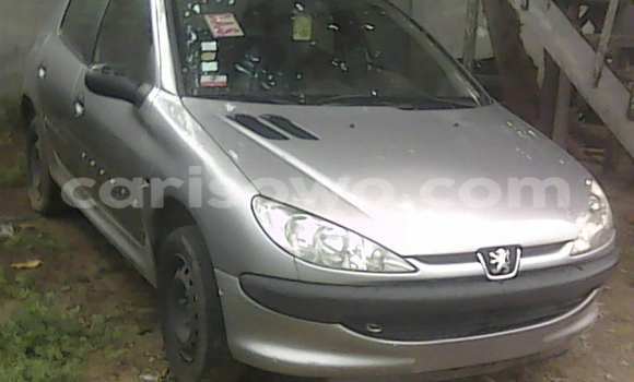 Sayi Na hannu Peugeot 206 Azurfa Mota in Porto Novo a Benin Sayi Na hannu Peugeot 206 Azurfa Mota in Porto Novo a Benin