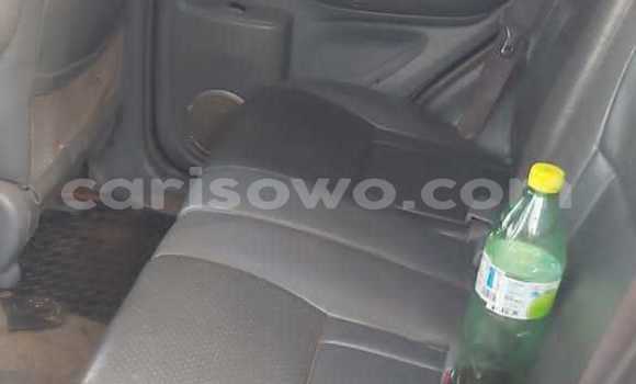 Ra Àlòkù Toyota RAV4 Silver Ọkọ̀ in Cotonou ni Benin Ra Àlòkù Toyota RAV4 Silver Ọkọ̀ in Cotonou ni Benin