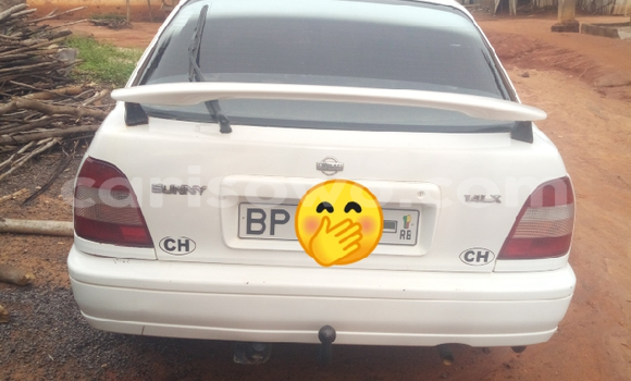 Acheter Occasion Voiture Nissan Sunny Blanc à Comé, Benin