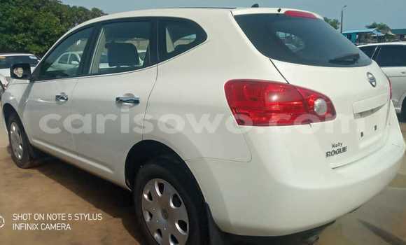 Acheter Import Voiture Nissan Rogue Blanc à Cotonou, Benin Acheter Import Voiture Nissan Rogue Blanc à Cotonou, Benin