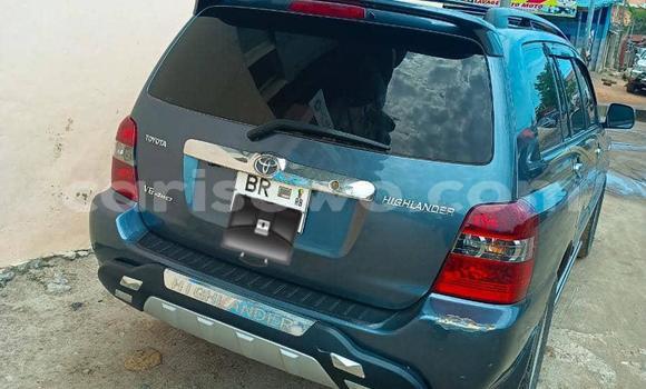 Acheter Occasion Voiture Toyota Highlander Bleu à Cotonou, Benin