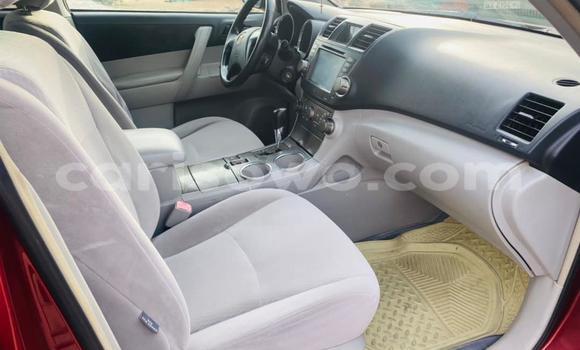 Buy Used Toyota Highlander Red Car in Abomey Calavi in Benign Buy Used Toyota Highlander Red Car in Abomey Calavi in Benign