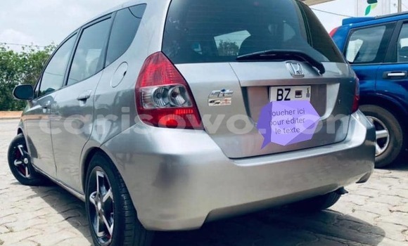 Buy Used Honda Jazz Silver Car in Abomey Calavi in Benign