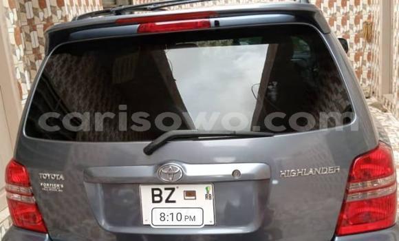 Ra Àlòkù Toyota Highlander Blue Ọkọ̀ in Cotonou ni Benin Ra Àlòkù Toyota Highlander Blue Ọkọ̀ in Cotonou ni Benin