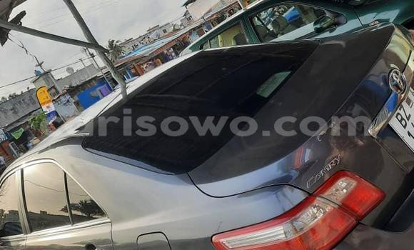 Ra Àlòkù Toyota Camry Black Ọkọ̀ in Cotonou ni Benin Ra Àlòkù Toyota Camry Black Ọkọ̀ in Cotonou ni Benin