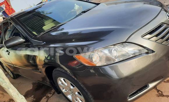 Ra Àlòkù Toyota Camry Black Ọkọ̀ in Cotonou ni Benin Ra Àlòkù Toyota Camry Black Ọkọ̀ in Cotonou ni Benin