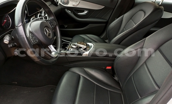 Acheter Occasion Voiture Mercedes-Benz C-klasse AMG Gris à Cotonou, Benin Acheter Occasion Voiture Mercedes-Benz C-klasse AMG Gris à Cotonou, Benin