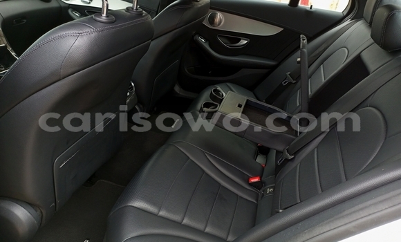 Acheter Occasion Voiture Mercedes-Benz C-klasse AMG Gris à Cotonou, Benin Acheter Occasion Voiture Mercedes-Benz C-klasse AMG Gris à Cotonou, Benin