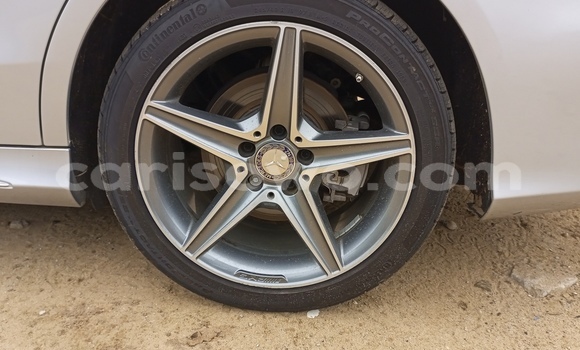 Acheter Occasion Voiture Mercedes-Benz C-klasse AMG Gris à Cotonou, Benin Acheter Occasion Voiture Mercedes-Benz C-klasse AMG Gris à Cotonou, Benin