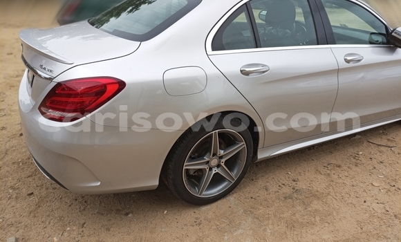 Acheter Occasion Voiture Mercedes-Benz C-klasse AMG Gris à Cotonou, Benin Acheter Occasion Voiture Mercedes-Benz C-klasse AMG Gris à Cotonou, Benin