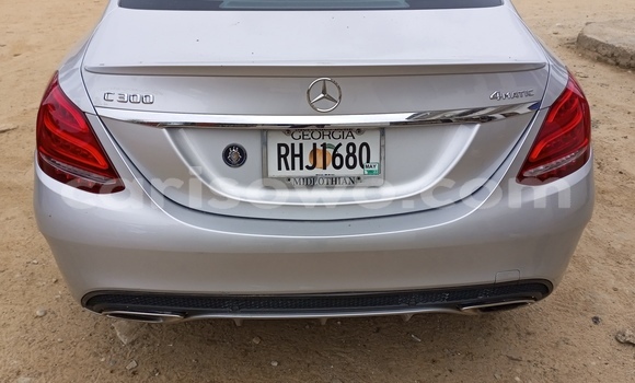 Acheter Occasion Voiture Mercedes-Benz C-klasse AMG Gris à Cotonou, Benin Acheter Occasion Voiture Mercedes-Benz C-klasse AMG Gris à Cotonou, Benin