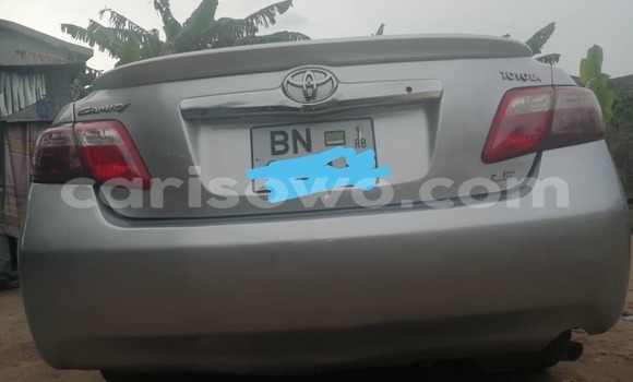 Acheter Occasion Voiture Toyota Camry Gris à Abomey Calavi, Benin Acheter Occasion Voiture Toyota Camry Gris à Abomey Calavi, Benin