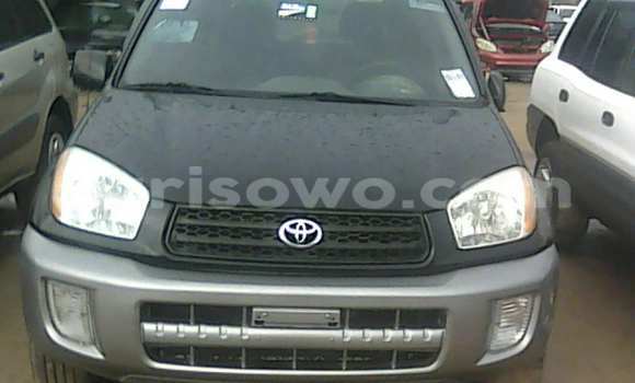 Acheter Occasion Voiture Toyota RAV4 Noir à Porto Novo au Benin Acheter Occasion Voiture Toyota RAV4 Noir à Porto Novo au Benin