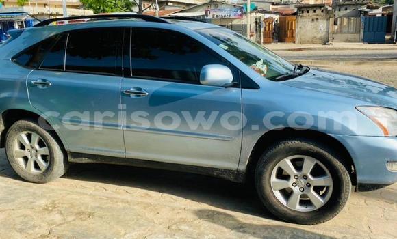 Sayi Na hannu Lexus RX 330 Blue Mota in Abomey Calavi a Benin Sayi Na hannu Lexus RX 330 Blue Mota in Abomey Calavi a Benin