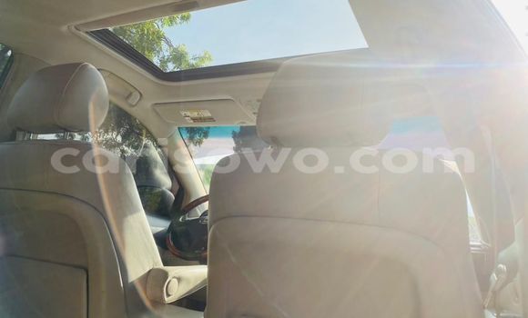 Sayi Na hannu Lexus RX 330 Blue Mota in Abomey Calavi a Benin Sayi Na hannu Lexus RX 330 Blue Mota in Abomey Calavi a Benin