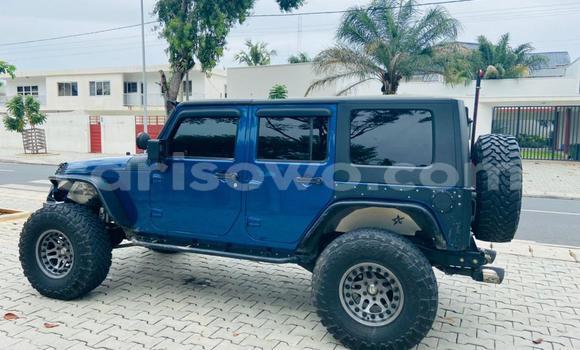 Ra Àlòkù Jeep Wrangler Blue Ọkọ̀ in Cotonou ni Benin Ra Àlòkù Jeep Wrangler Blue Ọkọ̀ in Cotonou ni Benin