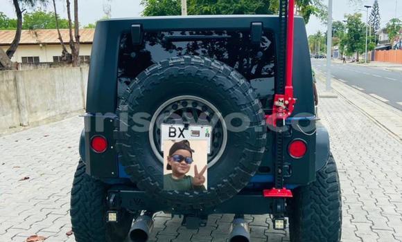 Ra Àlòkù Jeep Wrangler Blue Ọkọ̀ in Cotonou ni Benin Ra Àlòkù Jeep Wrangler Blue Ọkọ̀ in Cotonou ni Benin