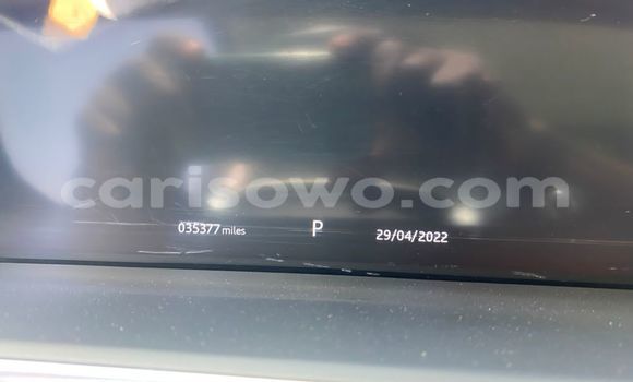 Sayi Na hannu Land Rover Range Rover Vogue Sauran Mota in Cotonou a Benin Sayi Na hannu Land Rover Range Rover Vogue Sauran Mota in Cotonou a Benin