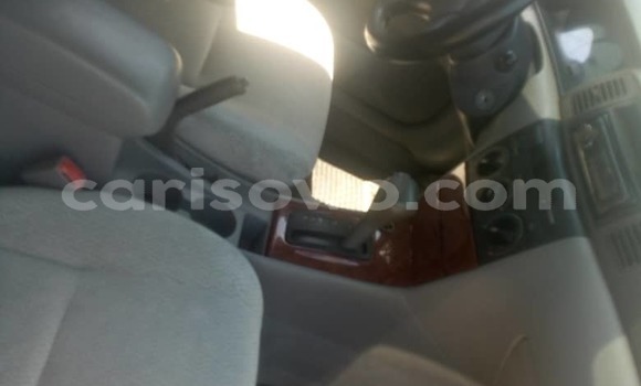 Sayi Na hannu Toyota Corolla Azurfa Mota in Cotonou a Benin Sayi Na hannu Toyota Corolla Azurfa Mota in Cotonou a Benin