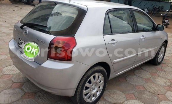 Ra Àlòkù Toyota Corolla Silver Ọkọ̀ in Cotonou ni Benin Ra Àlòkù Toyota Corolla Silver Ọkọ̀ in Cotonou ni Benin