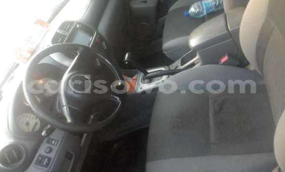 Acheter Occasion Voiture Toyota RAV4 Vert à Cotonou, Benin Acheter Occasion Voiture Toyota RAV4 Vert à Cotonou, Benin