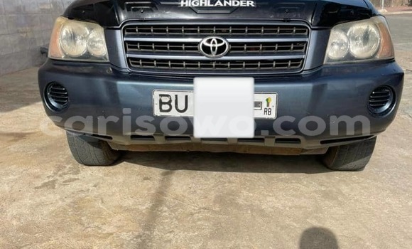 Acheter Occasion Voiture Toyota Highlander Bleu à Cotonou, Benin Acheter Occasion Voiture Toyota Highlander Bleu à Cotonou, Benin