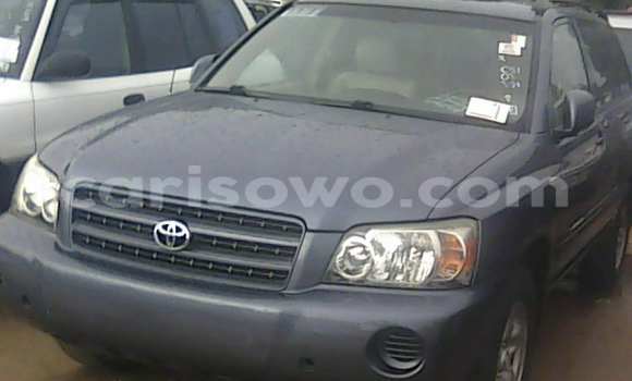 Acheter Occasion Voiture Toyota Highlander Noir à Savalou, Benin Acheter Occasion Voiture Toyota Highlander Noir à Savalou, Benin