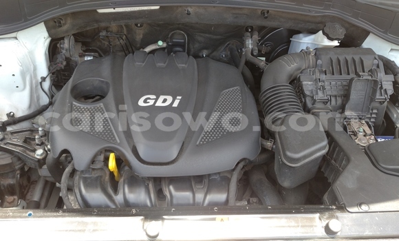 Acheter Occasion Voiture Hyundai Santa Fe Blanc à Porto Novo, Benin Acheter Occasion Voiture Hyundai Santa Fe Blanc à Porto Novo, Benin