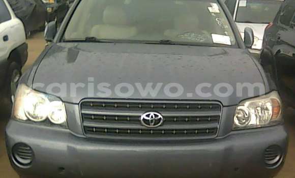 Acheter Occasion Voiture Toyota Highlander Noir à Savalou, Benin Acheter Occasion Voiture Toyota Highlander Noir à Savalou, Benin