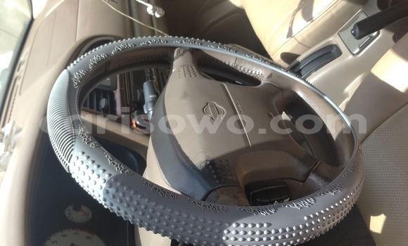 Acheter Occasion Voiture Nissan Pathfinder Blanc à Porto Novo, Benin Acheter Occasion Voiture Nissan Pathfinder Blanc à Porto Novo, Benin