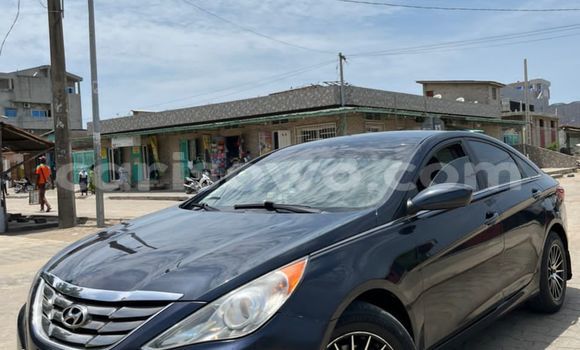 Sayi Na hannu Hyundai Sonata Black Mota in Cotonou a Benin