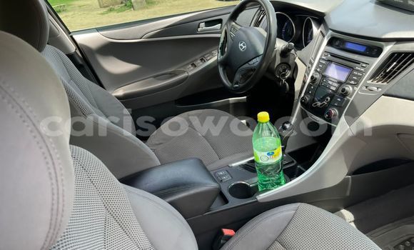 Ra Àlòkù Hyundai Sonata Black Ọkọ̀ in Cotonou ni Benin Ra Àlòkù Hyundai Sonata Black Ọkọ̀ in Cotonou ni Benin