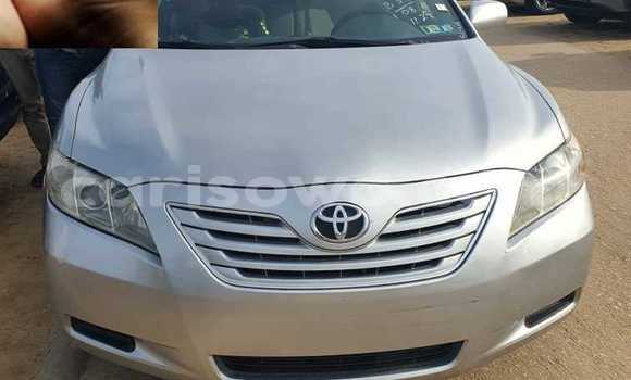 Ra Àlòkù Toyota Camry Silver Ọkọ̀ in Cotonou ni Benin Ra Àlòkù Toyota Camry Silver Ọkọ̀ in Cotonou ni Benin