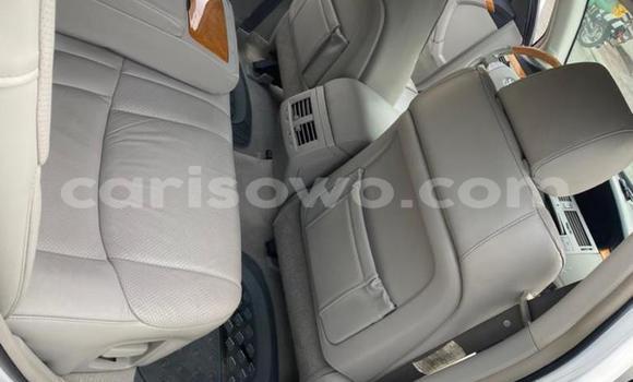 Buy Used Toyota Avalon White Car in Cotonou in Benign Buy Used Toyota Avalon White Car in Cotonou in Benign
