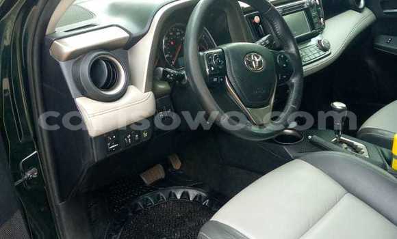 Sayi Na hannu Toyota RAV4 Black Mota in Cotonou a Benin Sayi Na hannu Toyota RAV4 Black Mota in Cotonou a Benin