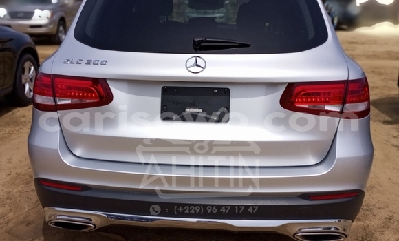 Sayi Na hannu Mercedes-Benz GLC Azurfa Mota in Cotonou a Benin Sayi Na hannu Mercedes-Benz GLC Azurfa Mota in Cotonou a Benin