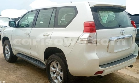 Sayi Imported Toyota Land Cruiser Prado White Mota in Cotonou a Benin Sayi Imported Toyota Land Cruiser Prado White Mota in Cotonou a Benin